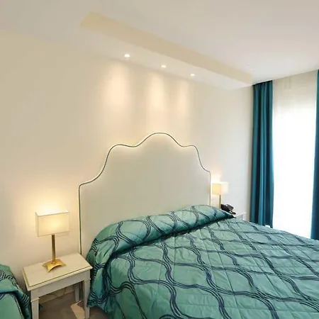 La Vue D'or Szálloda 4*