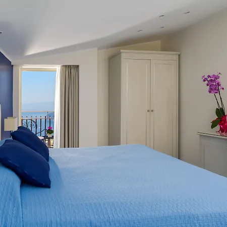 La Vue D'or 4* Сорренто