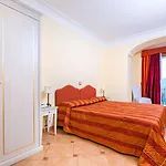 Szálloda La Vue D'or