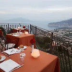 La Vue D'or Szálloda 4*