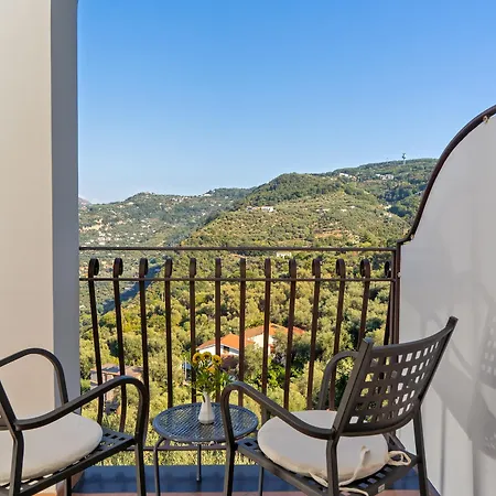 מלון La Vue D'or