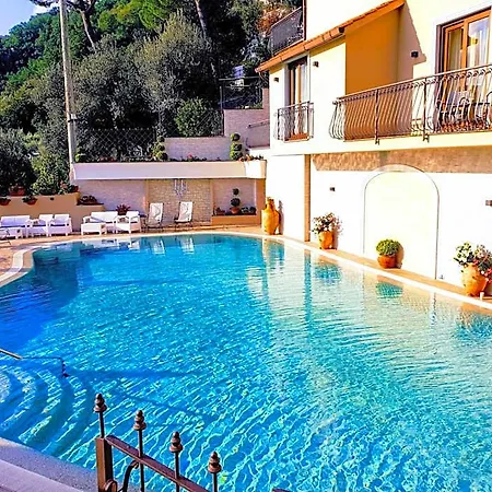 La Vue D'or Sorrente