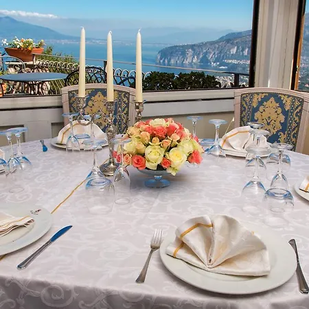 La Vue D'or 4*