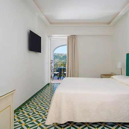 La Vue D'or Hotel 4*