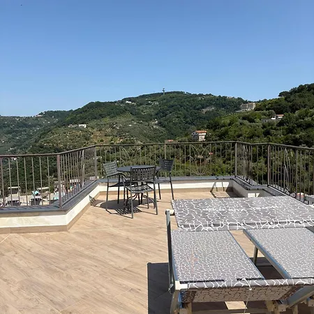 Hotel La Vue D'or