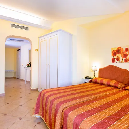 ラ ヴュ ドール 4* ソレント