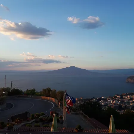 ラ ヴュ ドール ホテル