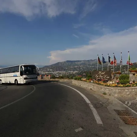 La Vue D'or Сорренто