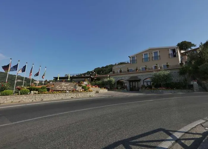 La Vue D'or Szálloda 4*